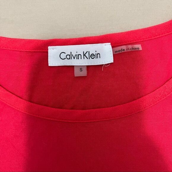 Calvin Klein shirt in a orange peach color in a size small - Picture 2 of 6